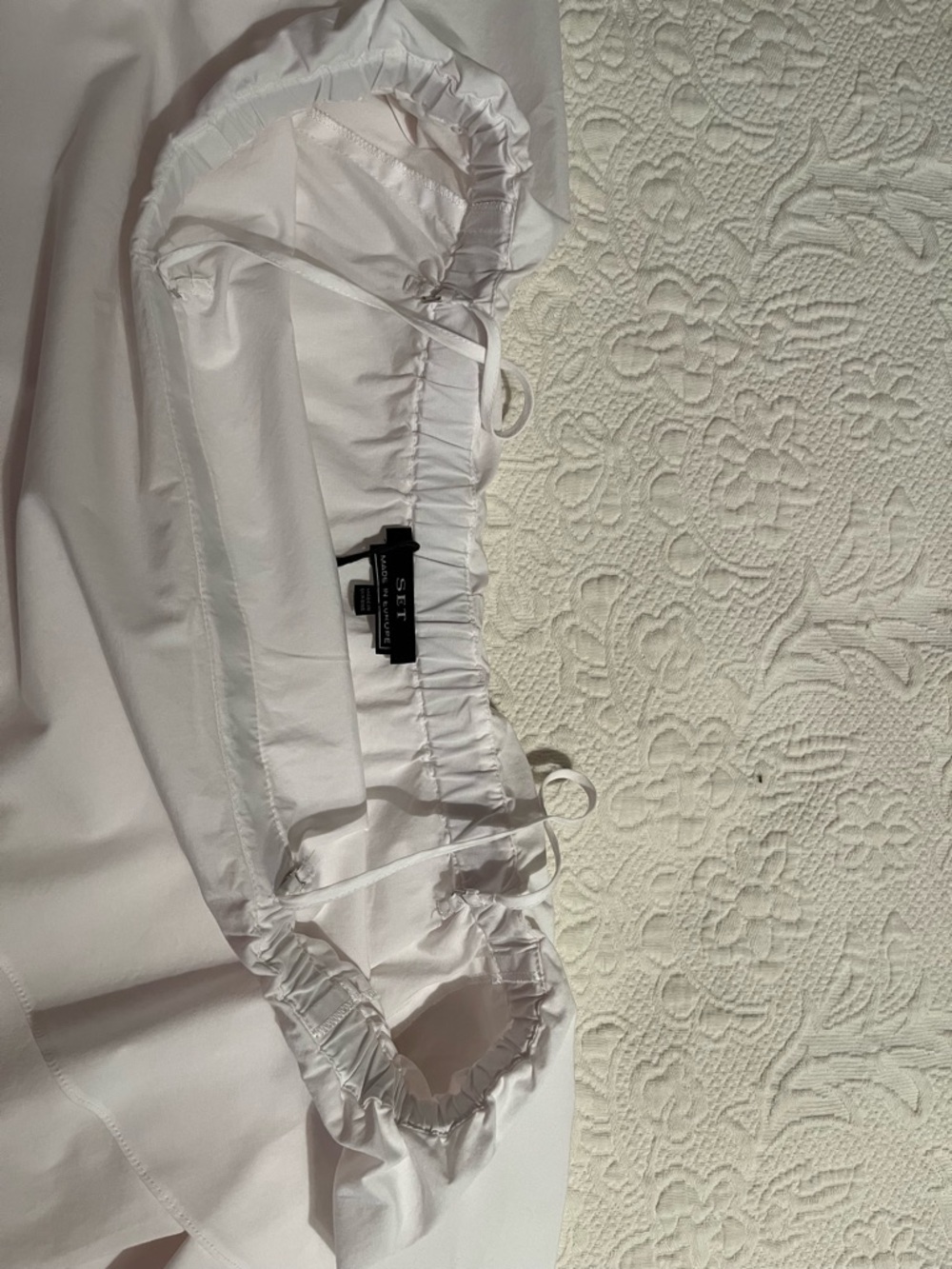 Off-Shoulder Cotton Ruffle Top - Picture 12 of 12